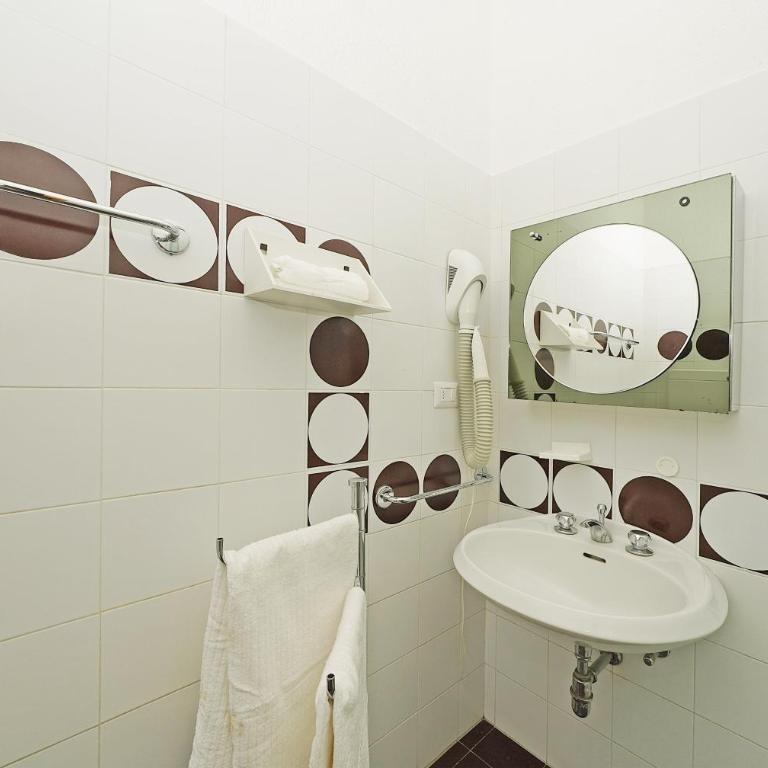 iFlat Apartment Madonna di Campiglio Adamello 1 - Appartamento con 2 Camere da Letto - 12