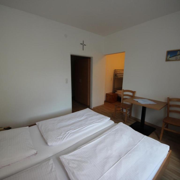 Hotel Kleinmünchen - Familienzimmer - 3