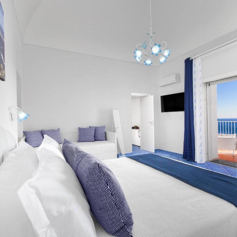 BlueVista Dreamscape Home -Terrace Jacuzzi/Hot Tub - Two-Bedroom House - 17