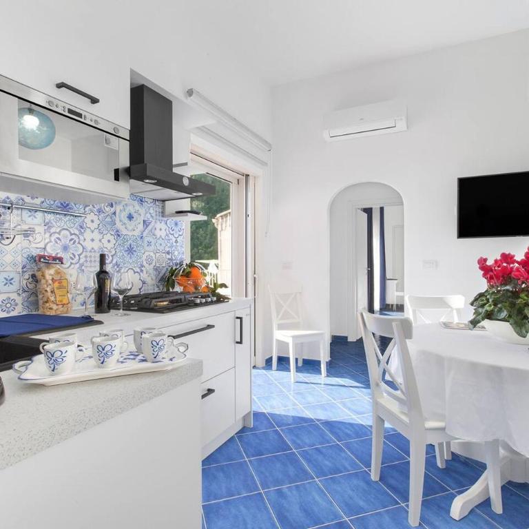 BlueVista Dreamscape Home -Terrace Jacuzzi/Hot Tub - Two-Bedroom House - 14