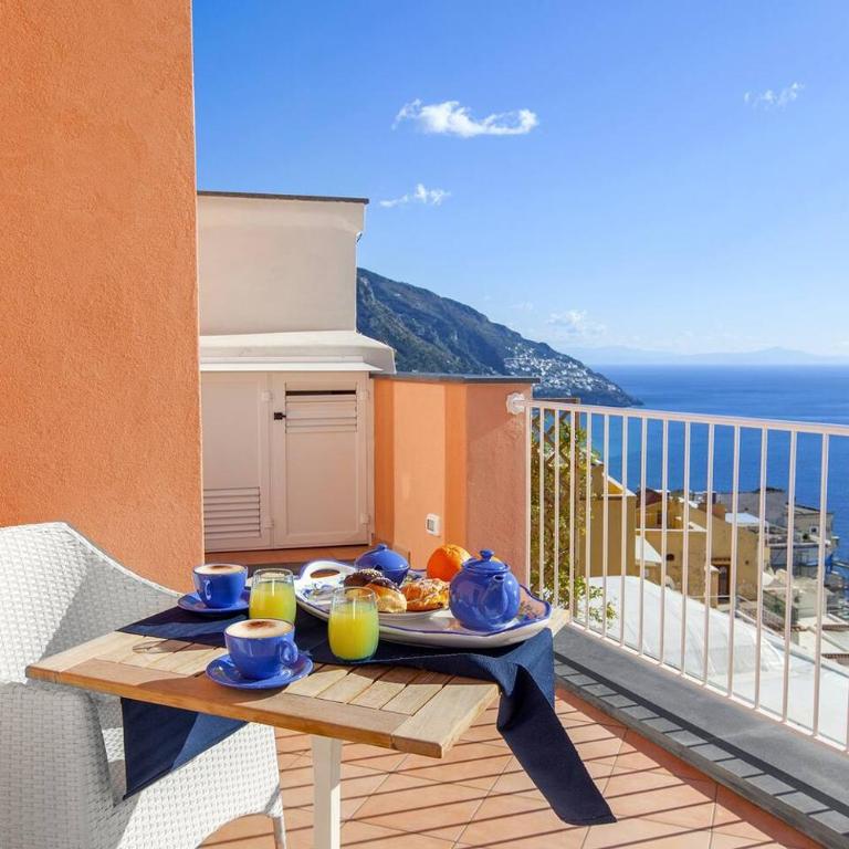 BlueVista Dreamscape Home -Terrace Jacuzzi/Hot Tub - Two-Bedroom House - 15