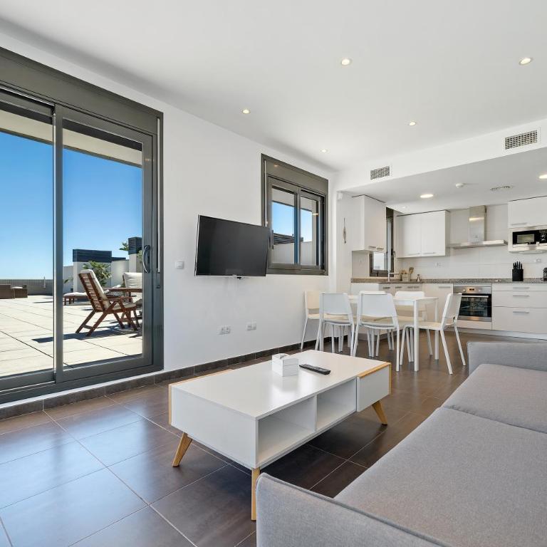 Hauzify I Apartaments Roques Daurades - Apartamento de 3 dormitorios con terraza solárium privada - 6