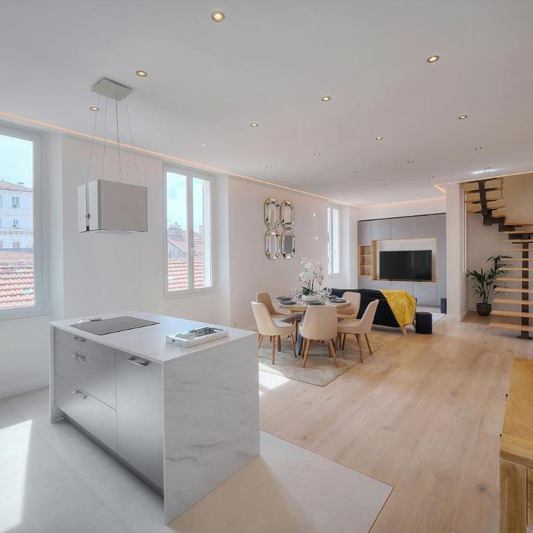 STANDING - NEUF - Croisette- Palais des festivals - 6 pers -3 chbres - Apartamento de 3 dormitorios - 22