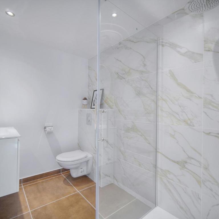 STANDING - NEUF - Croisette- Palais des festivals - 6 pers -3 chbres - Apartamento de 3 dormitorios - 16