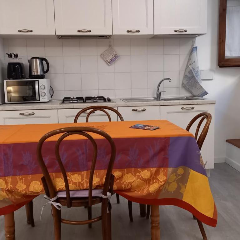 Casa Vacanze "ALCENTRO" - Monolocale - 9