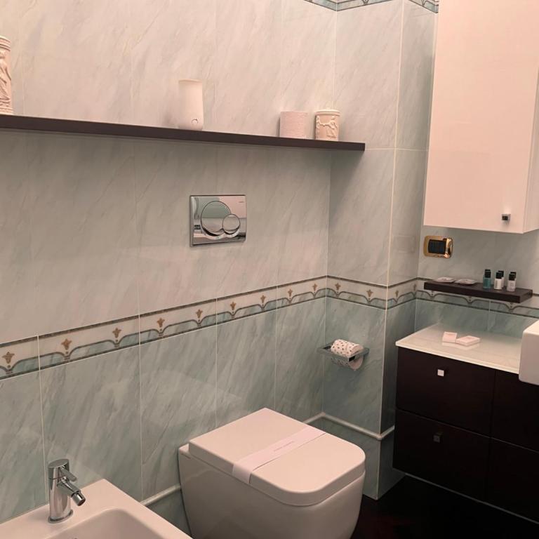 Piazza Maggiore Luxury Apartment - Two-Bedroom Apartment - 23