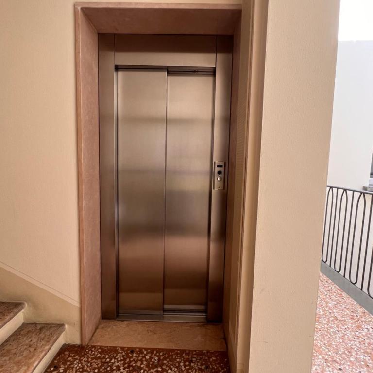Piazza Maggiore Luxury Apartment - Two-Bedroom Apartment - 31