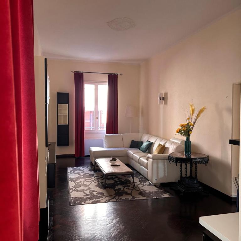 Piazza Maggiore Luxury Apartment - Two-Bedroom Apartment - 6