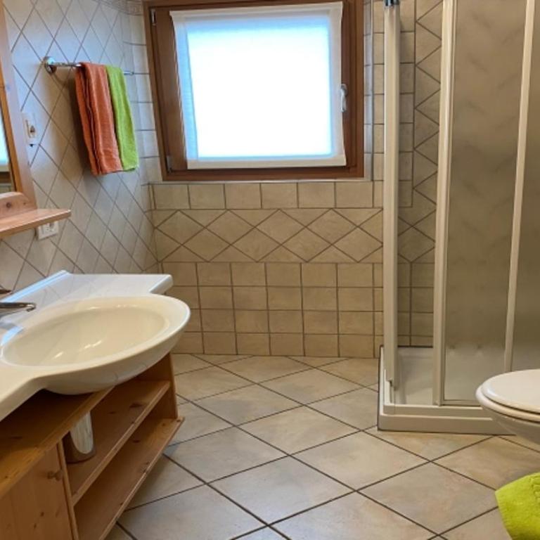 Ski Holidays Apartments - Monolocale con Vista Montagna - 1