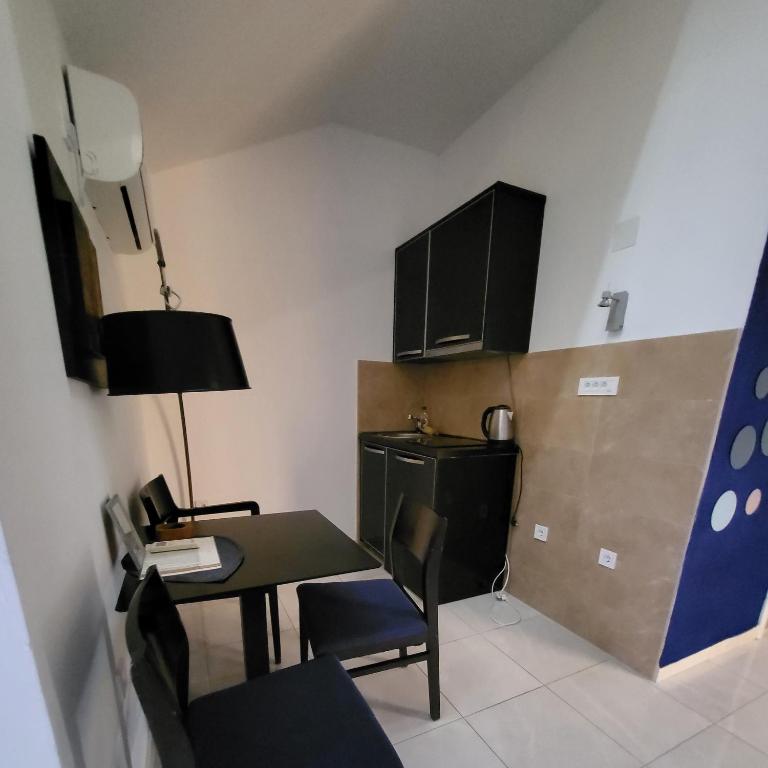 Apartmani Sport Igalo - One-Bedroom Apartment - 2