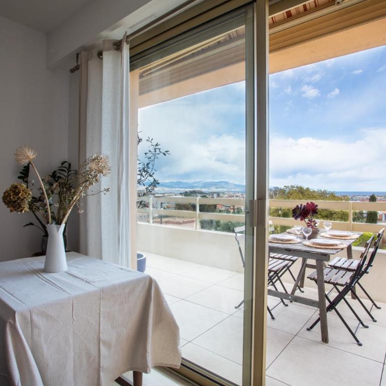 Vue mer, terrasse et parking privé - Appartement - Vue sur Mer - 6