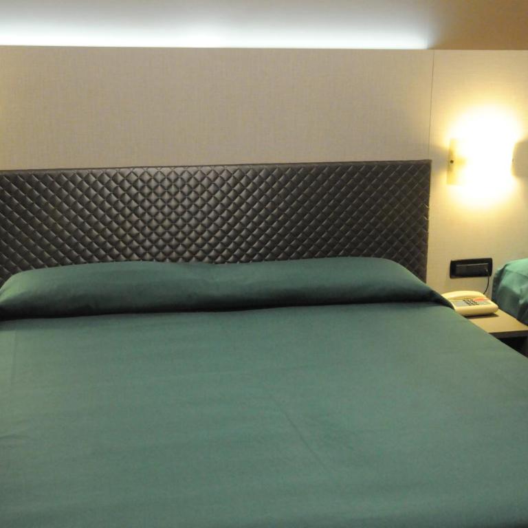 Hotel Villa Camilla - Doppelzimmer mit Balkon - 1