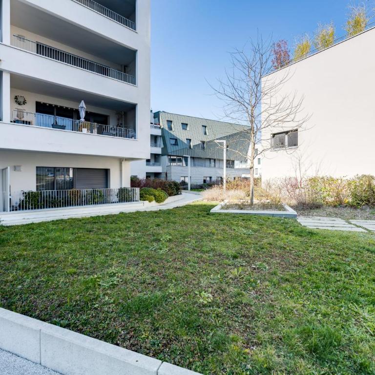 L'Envolée - Charming T2 with terrace air conditioning - Apartment - 33