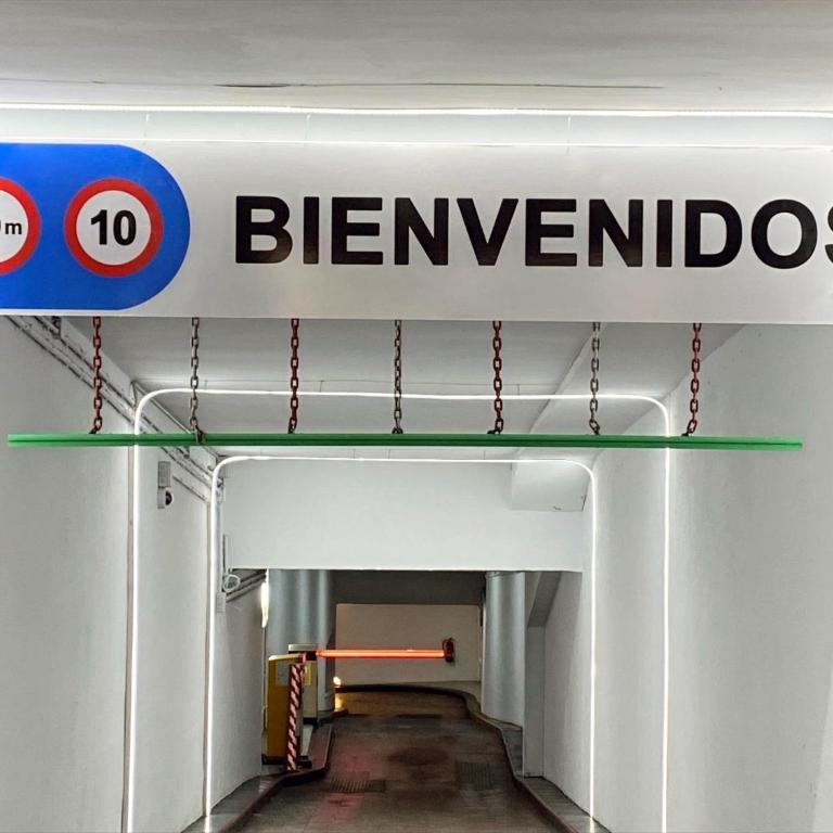 Exclusive quietness in the heart of Madrid with Public Parking, Breakfast, 2 bathrooms - Apartamento de 2 dormitorios - 31