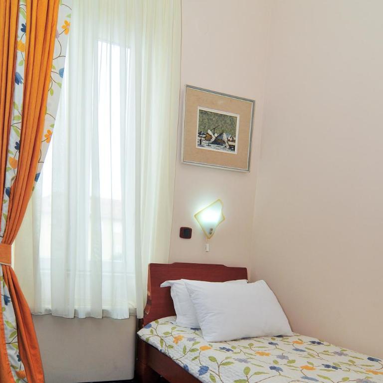Hotel Montenegrino - Single Room - 5