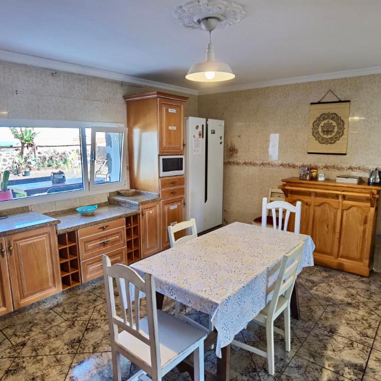 Casa Natura Ainhoa - Habitación Doble Deluxe con balcón - 23