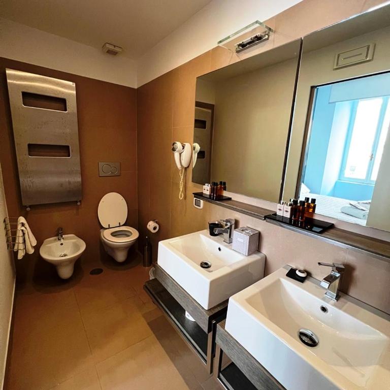 Dolce Vita Guest House - Camera Tripla Deluxe - 3
