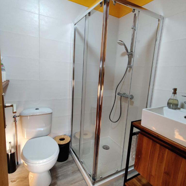 Chalet Ailleurs Appartement à Molines en Queyras - Appartement 2 Chambres - 11