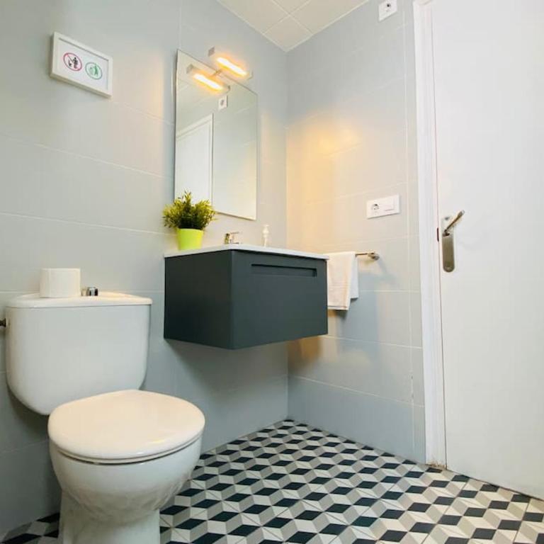 APARTAMENTOS AQUARIUM (2B). MUY CERCA DE LA PLAYA. - Two-Bedroom Apartment - 10