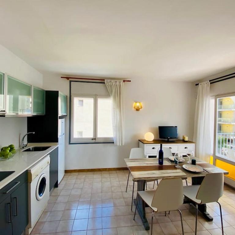 APARTAMENTOS AQUARIUM (2B). MUY CERCA DE LA PLAYA. - Two-Bedroom Apartment - 12