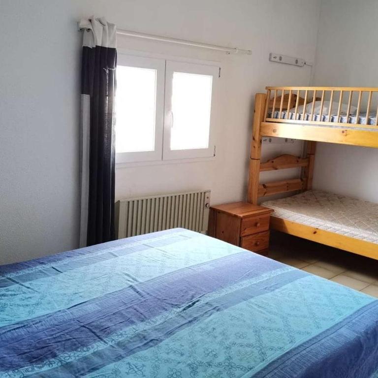 Duplex climatisé avec terrasse, 6 couchages, cuisine équipée, barbecue et parking à Marseillan - FR-1-326-470 - Appartement (6 Adultes) - 2