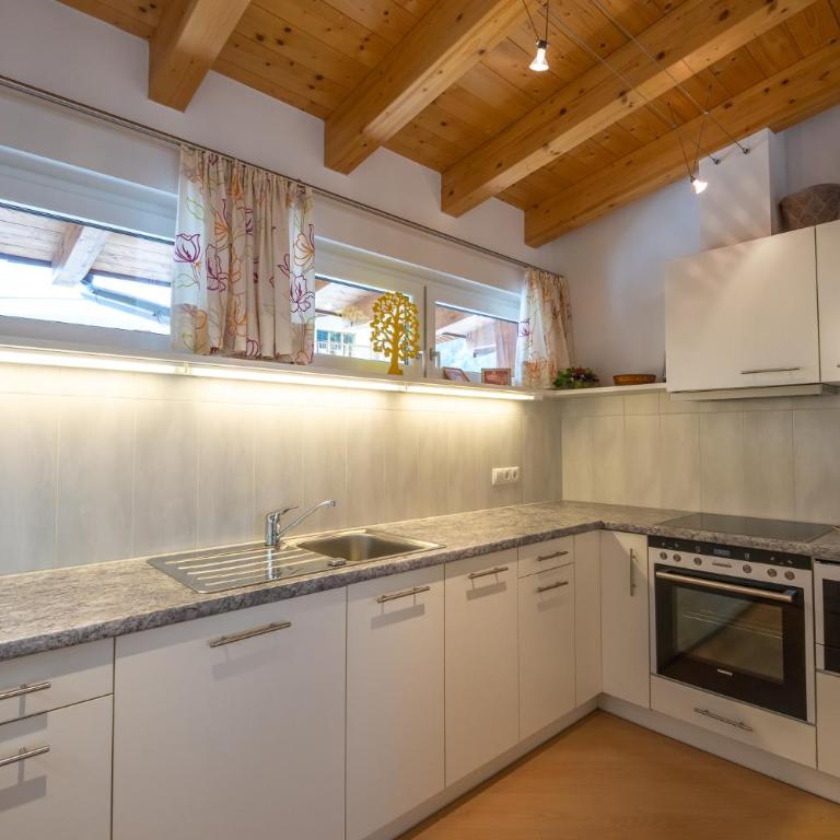 Försterhaus & Haus Andrea - Apartment mit Balkon - 7