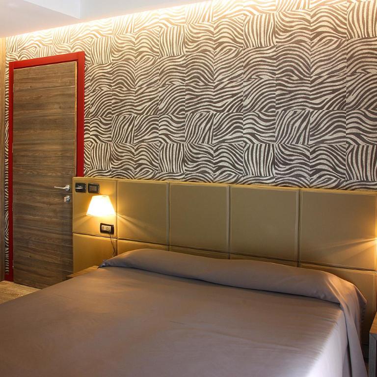 Hotel Aurora - Camera Matrimoniale Luxury - 6