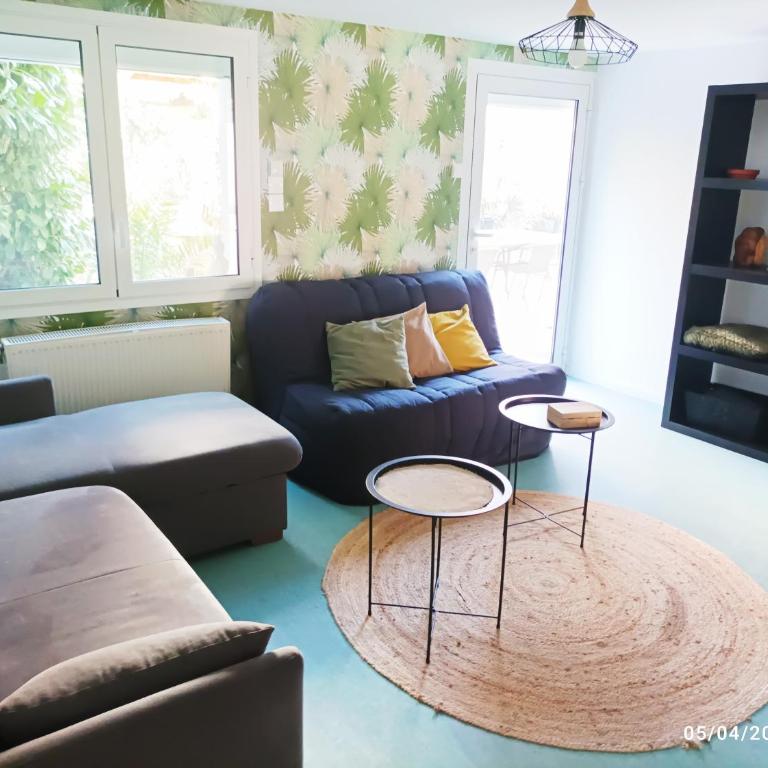 La cahute, Gîte avec jardin pour 15 personnes - Maison 7 Chambres - 23