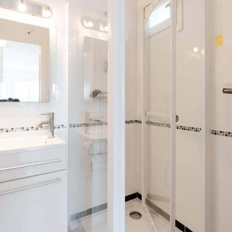 Pavillon lumineux avec terrasse, à 1 km de la plage – 2 pièces, 1 chambre, barbecue, Wi-Fi - FR-1-409A-3 - Villa - 6