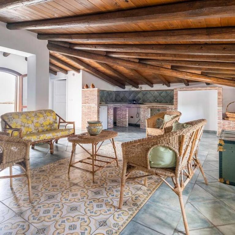 {Villa Jacuzzi Privata}sul mare di Fontane Bianche - Villa con vistas al jardín - 30