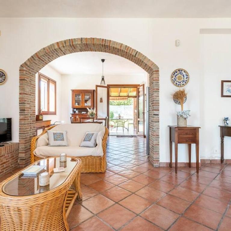 {Villa Jacuzzi Privata}sul mare di Fontane Bianche - Villa con vistas al jardín - 8