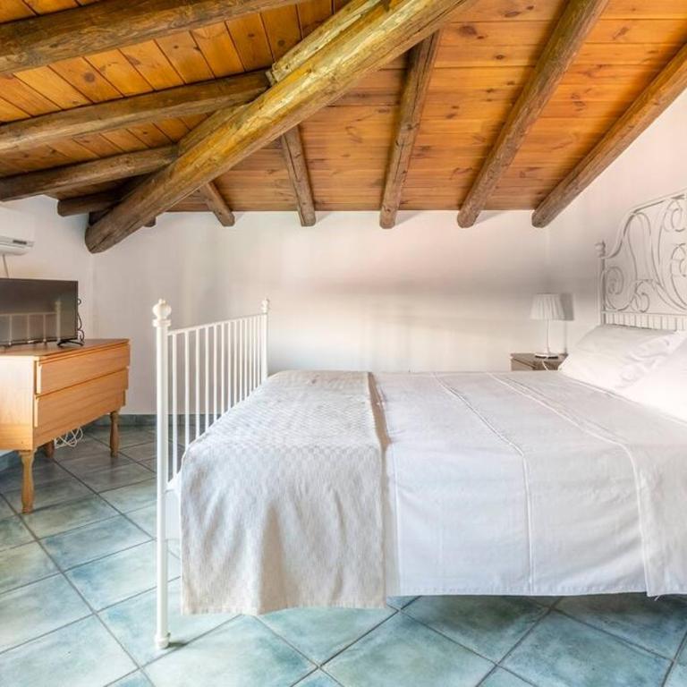 {Villa Jacuzzi Privata}sul mare di Fontane Bianche - Villa con vistas al jardín - 31