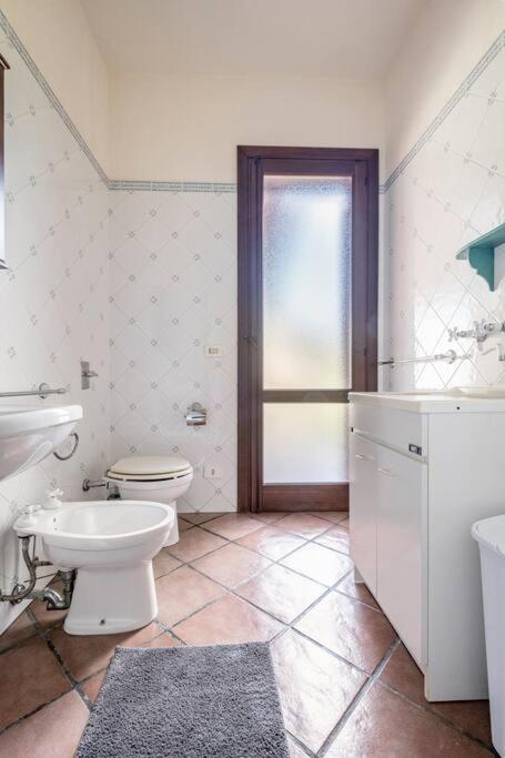 {Villa Jacuzzi Privata}sul mare di Fontane Bianche - Villa con vistas al jardín - 15
