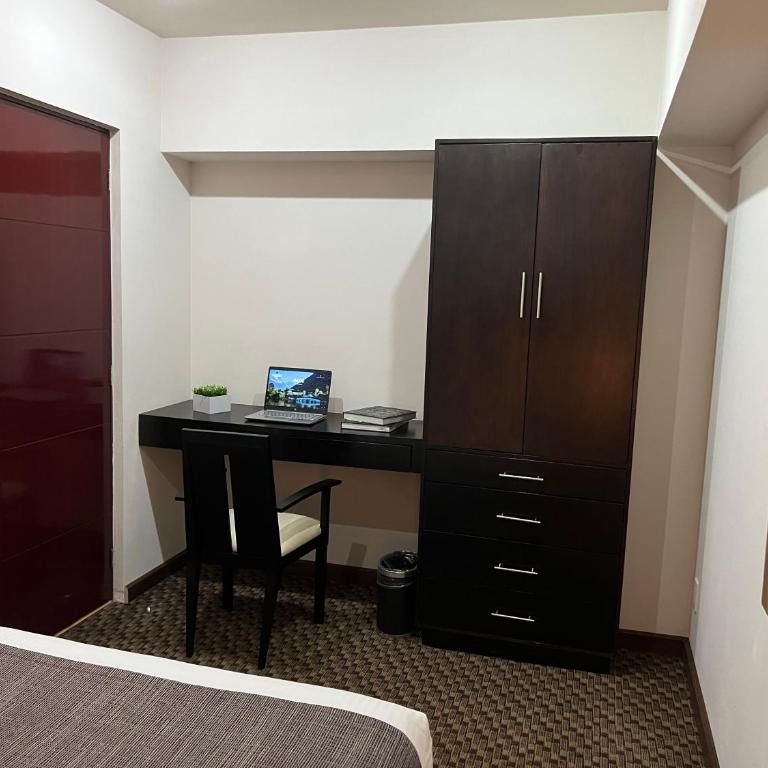 St Isidro Suites Corporate Housing SPA & Wellness Center - Master Two-Bedroom Apartment - 5