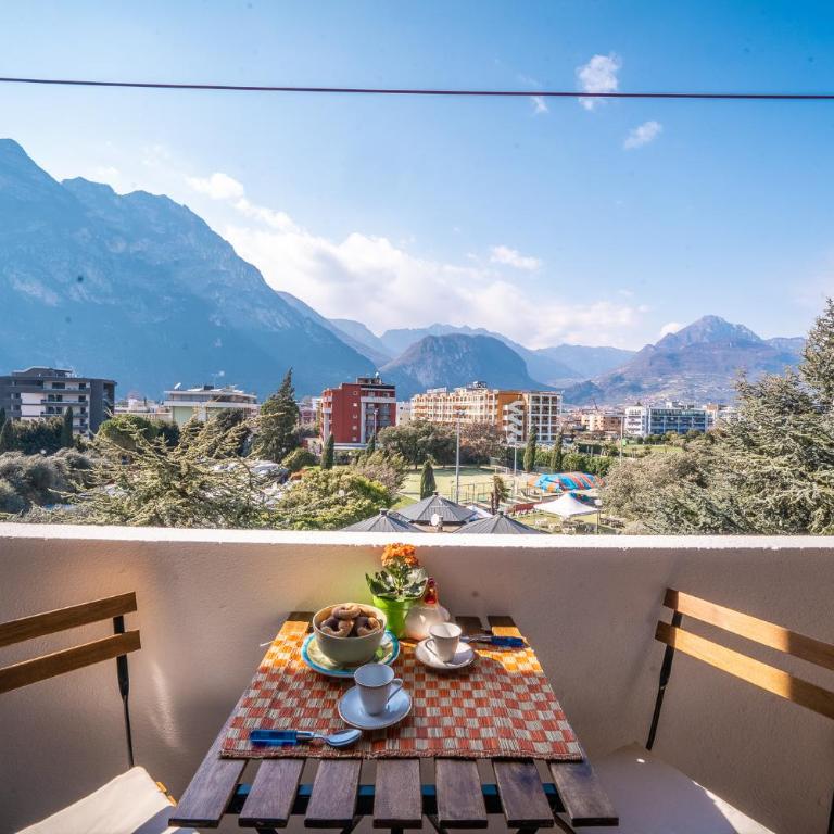 Entire flat, 1 minute walk from lake of Garda - Appartamento con 2 Camere da Letto - 1