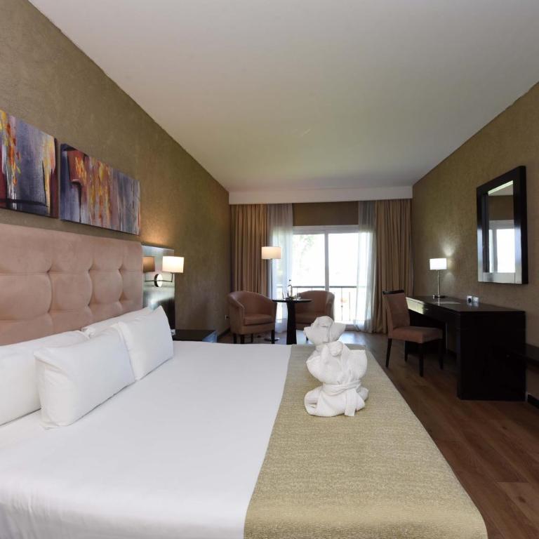Howard Johnson Resort & Convention Center Ezeiza - Suite Junior - 2