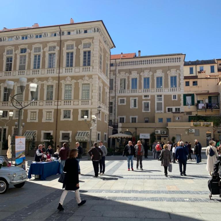 Casa Girasole Sanremo centro - Appartamento con 1 Camera da Letto - 50