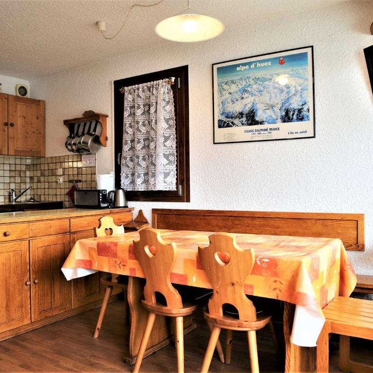 Appartement confortable ski au pied avec balcon - 6 pers, 2 pièces - FR-1-297-26 - Appartement (6 Adultes) - 12