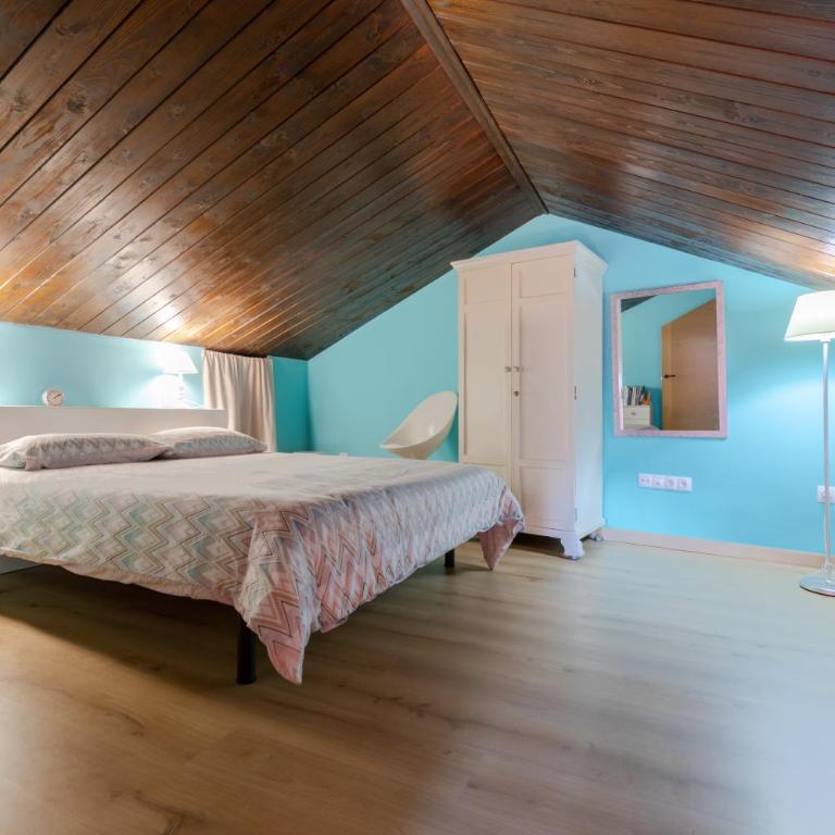 Casa Dieste Apartamentos Turísticos en Boltaña - Penthouse Apartment - 1