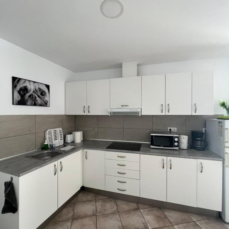 San Agustin apartments , close to the BEACH, with pool! - One-Bedroom Apartment - 8