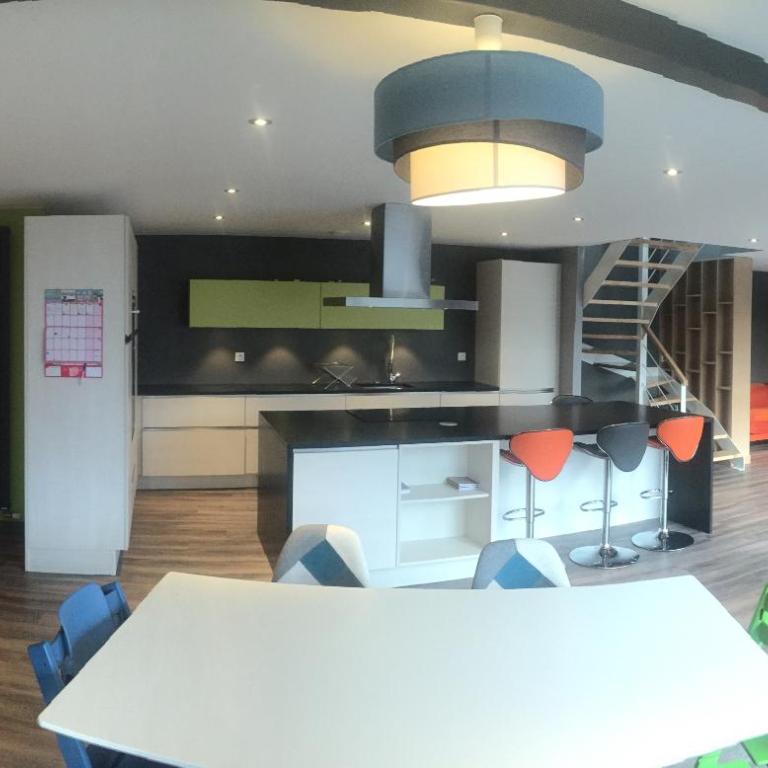 Hôtel des Rochers - Appartement Duplex - Vue sur Cour - 16
