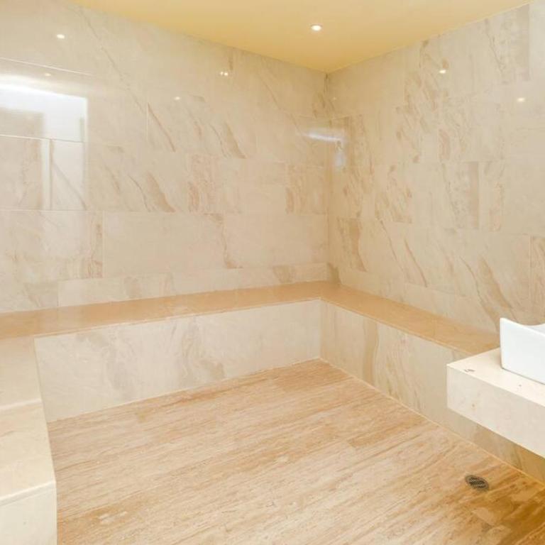 Luxury Condo, 2BR, Fast Internet, Condo Akul - Two-Bedroom Apartment - 8