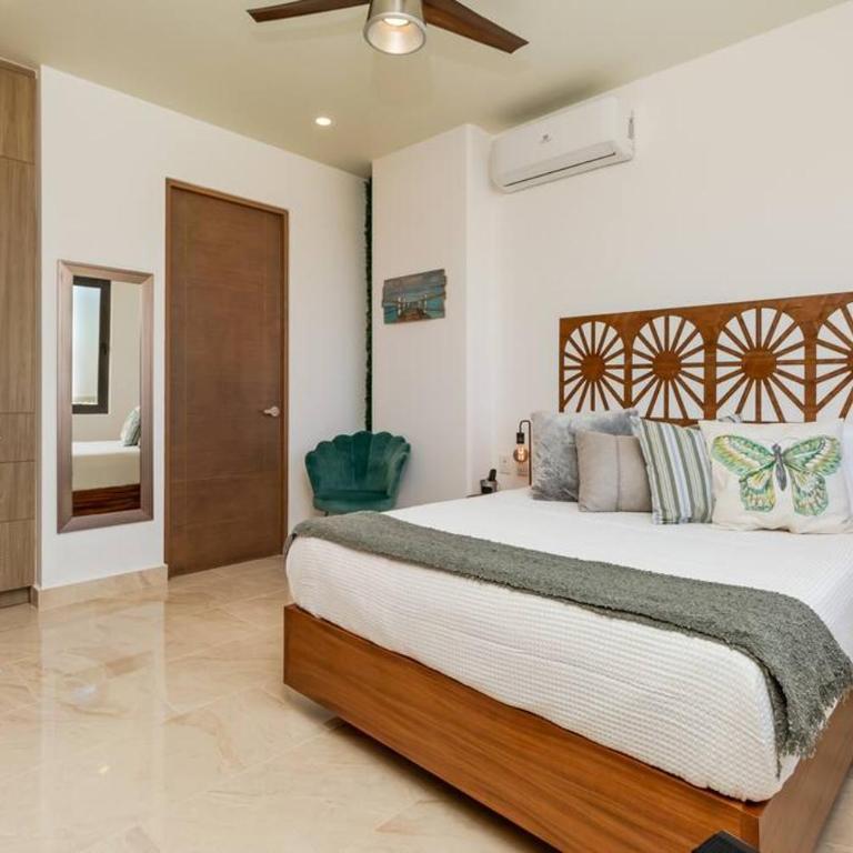 Luxury Condo, 2BR, Fast Internet, Condo Akul - Two-Bedroom Apartment - 17