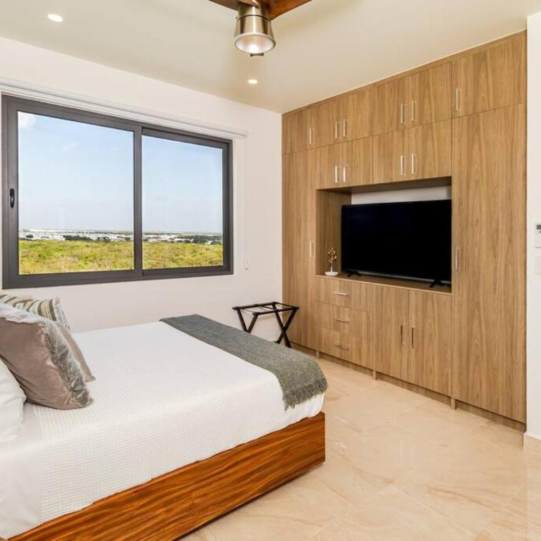 Luxury Condo, 2BR, Fast Internet, Condo Akul - Two-Bedroom Apartment - 42