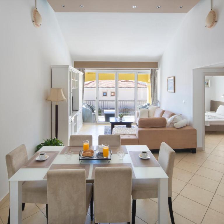 Spa Resort Bečići - Apartman sa Pogledom na Bazen - 11