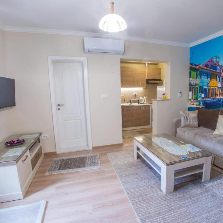 Casa-Naro - One-Bedroom Apartment - 1
