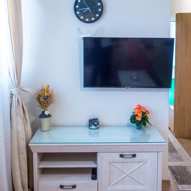 Casa-Naro - One-Bedroom Apartment - 5