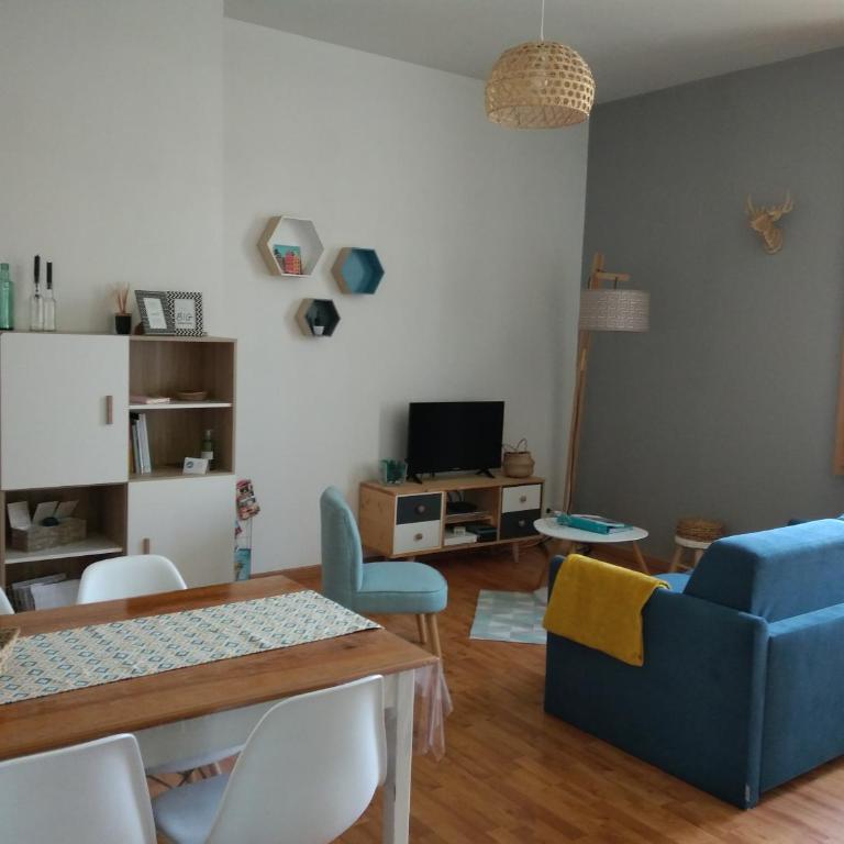 Appartement calme proche de la Loire - Appartement - 5