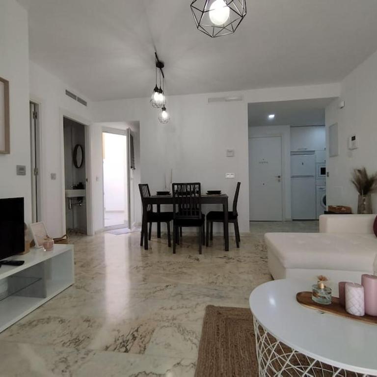 Love Rent4 Málaga Lyli - Apartamento de 2 dormitorios - 8