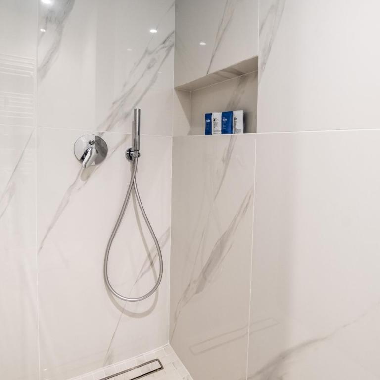 Maison M. - Luxury Apartment in Piazza Tasso - Two-Bedroom Apartment - 19